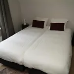 Luxury Long In By Bed En Bosvillas Villa *