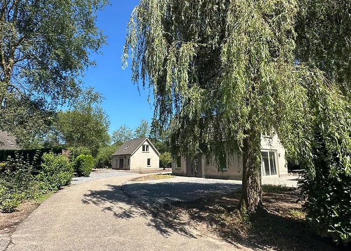 Luxury Long In Oisterwijk