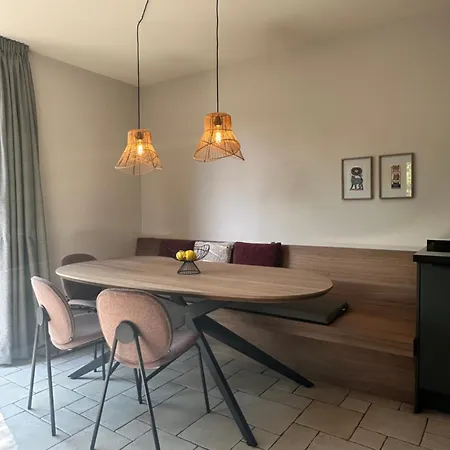 Luxury Long In By Bed En Bosvillas Oisterwijk