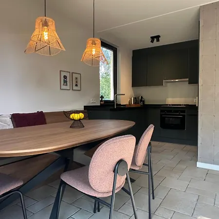 Villa Luxury Long In