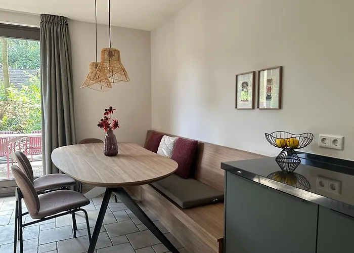 Luxury Long In Villa *